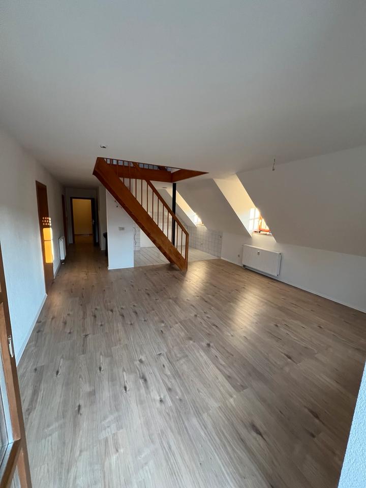 Thumbnail-Teilsanierte 3,5 Zimmer Wohnung mit Balkon in Bisingen