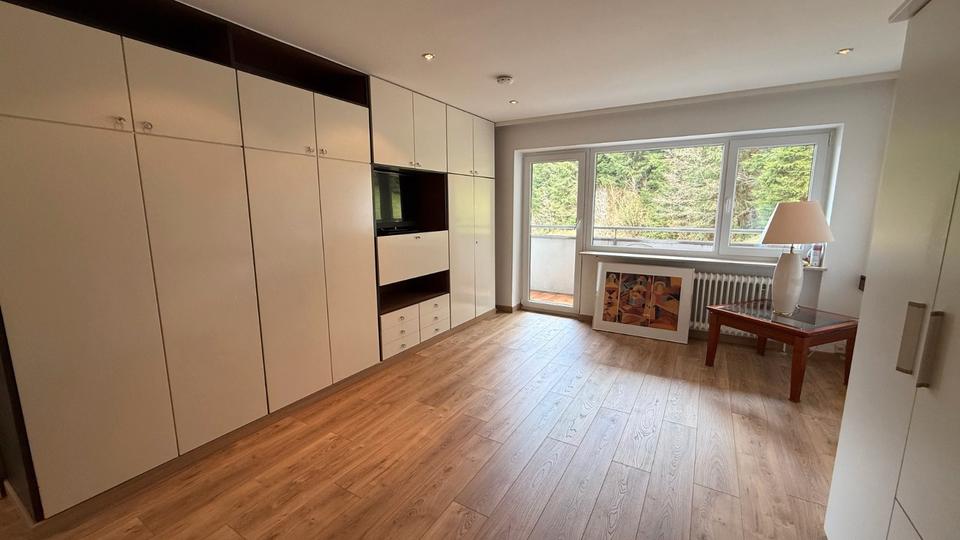Thumbnail-Frische Renovierte und Vollmöblierte 1.Zimmerwohnung