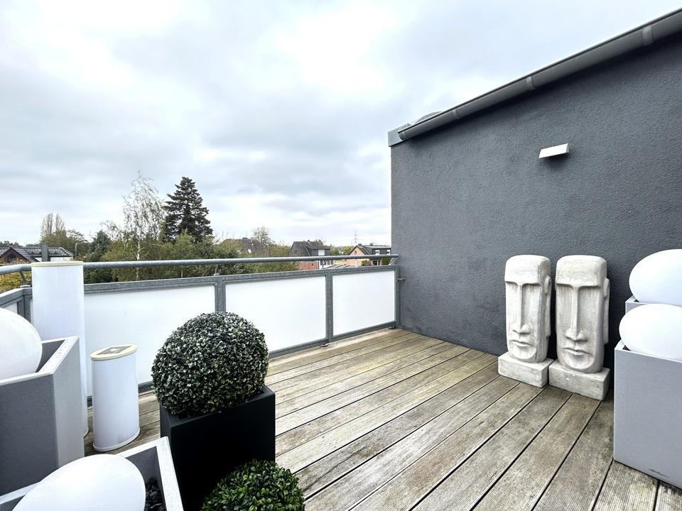 Thumbnail-MODERN WOHNEN MIT AUFZUG !!! Großzügige 2-Zi.-Dachgeschosswohnung für Anspruchsvolle