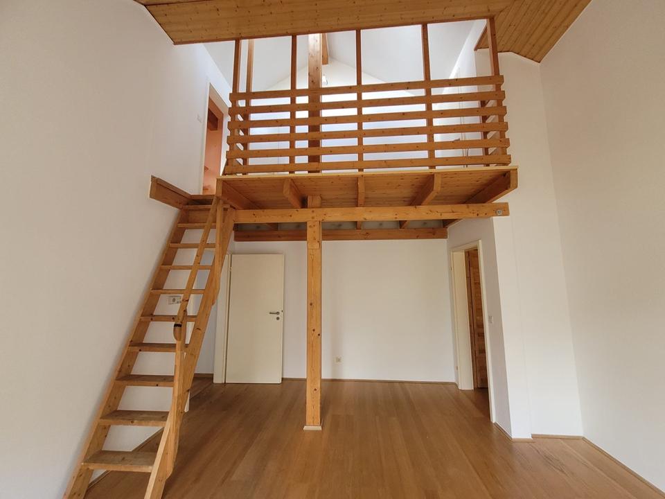 Thumbnail-Wunderschöne 2,5 Zimmer Wohnung