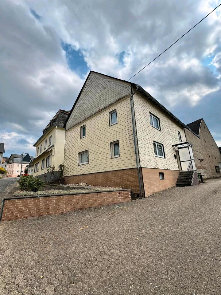 Thumbnail-Älteres Wohnhaus nähe Simmern zu verkaufen
