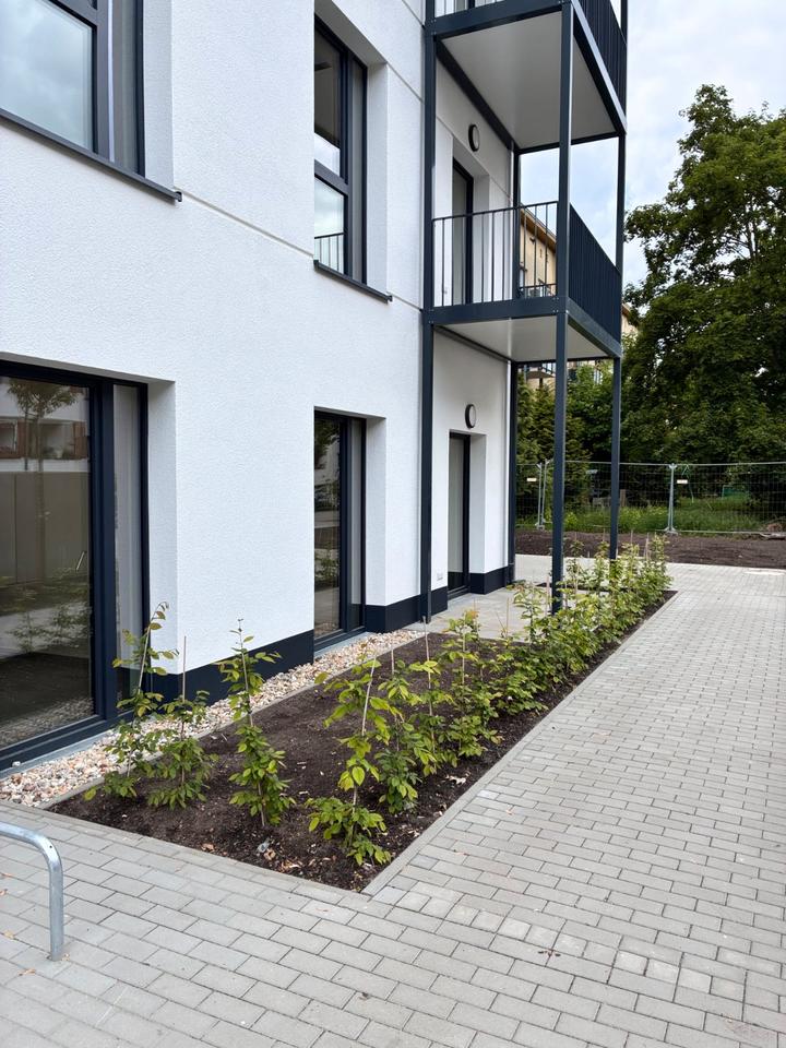 Thumbnail-Neubau Erstbezug Praktische 2-Zimmer-Wohnung mit Terrasse im EG mit Einbauküche