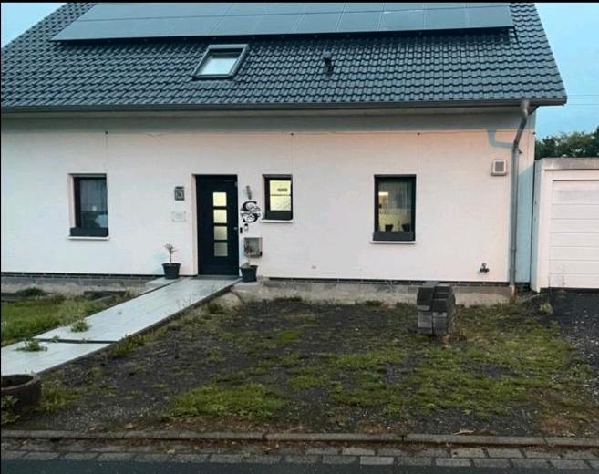 Thumbnail-Einfamilienhaus mit ca 2400m² Garten