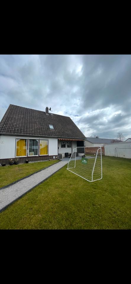 Thumbnail-Freistehendes Einfamilienhaus