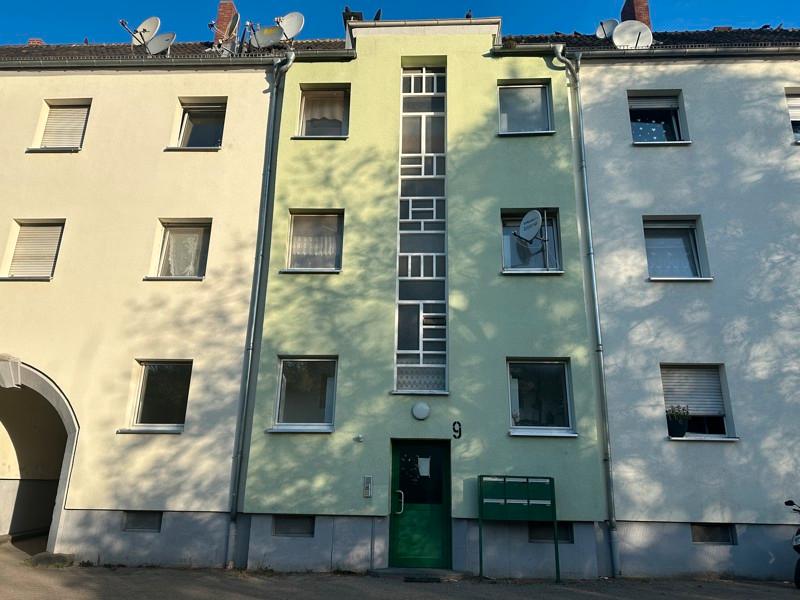 Thumbnail-Erstbezug nach Sanierung !