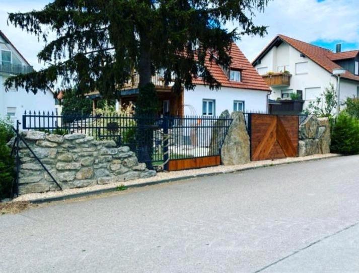 Thumbnail-Einfamilienhaus