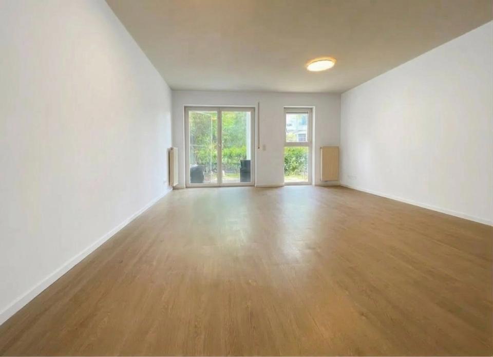 Thumbnail-Helle 2-Zimmer Wohnung mit eigenem Garten & Aufzug befristet