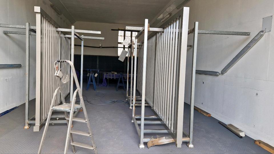 Thumbnail-Lackierkabinen-Vermietung auch für LKWs, Wohnmobile, Transporter