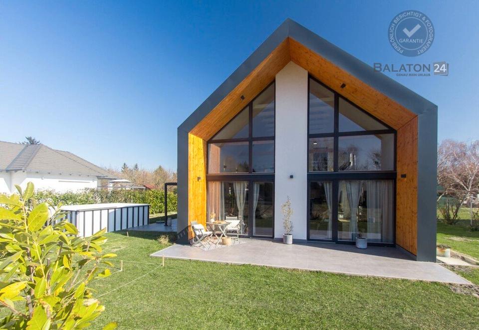 Thumbnail-Luxus Ferienhaus mit Pool & Klimaanlage am Balaton (M123)