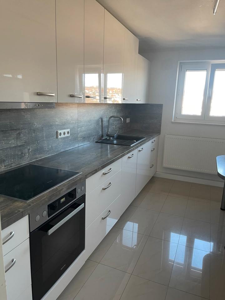 Thumbnail-4- Zimmer Dachgeschoss Wohnung in Blaustein zu mieten