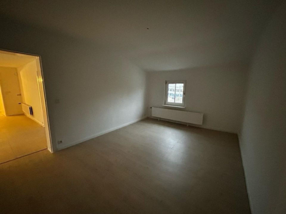 Thumbnail-WG-Zimmer 15m² - Zentral Wohnen am Straussee Inklusivmiete