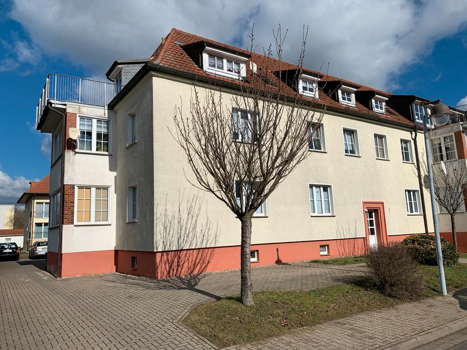 Thumbnail-Niedliche kleine Dachgeschosswohnung in Dessau-Roßlau mit riesiger Terrasse zum Wohlfühlen!