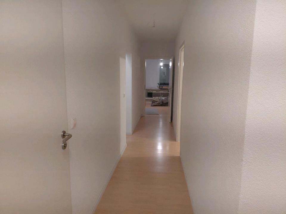 Thumbnail-Hallo, 3-Zimmer-Wohnung