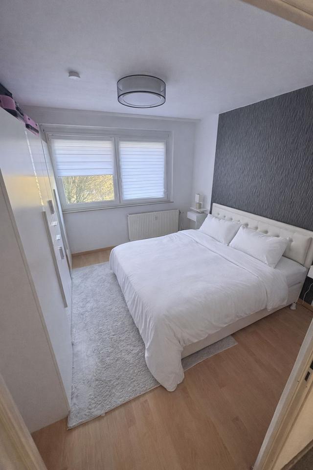 Thumbnail-möblierte 3 Zimmer Wohnung Zwickau (0626) VW Nähe