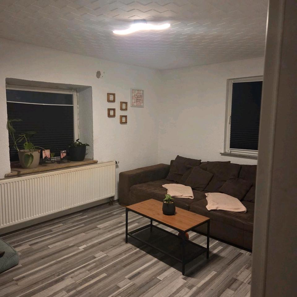 Thumbnail-Einfamilienhaus mit Stellplatz