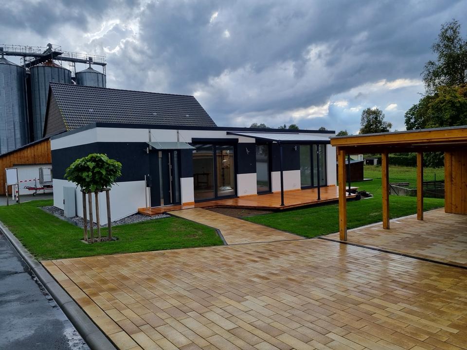 Thumbnail-Happy Bungalow Hausformator GEG204