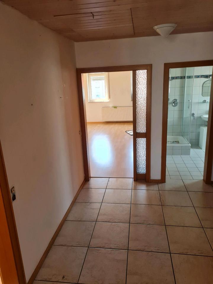 Thumbnail-Sehr schöne Dachgeschosswohnung in Giengen