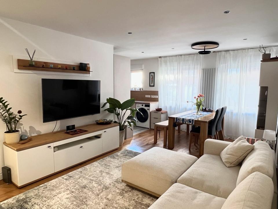 Thumbnail-Hochwertig möblierte 3-Zimmer-Wohnung Unterbilk