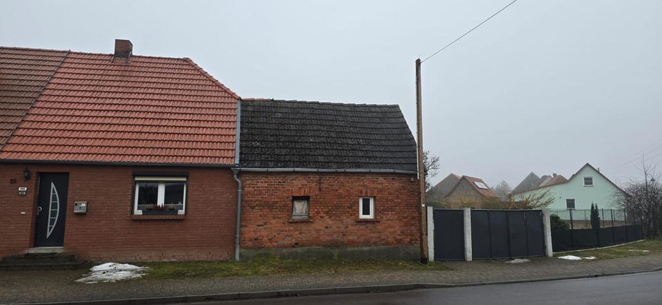 Thumbnail-Haushälfte mit Mieteinnahmen