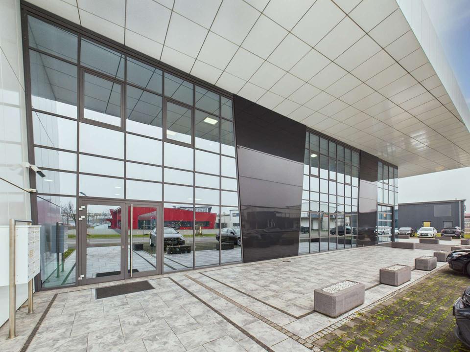 Thumbnail-Moderne Bürofläche in Kehl Goldscheuer mit großem Open Space Büro und Einzelbüro!