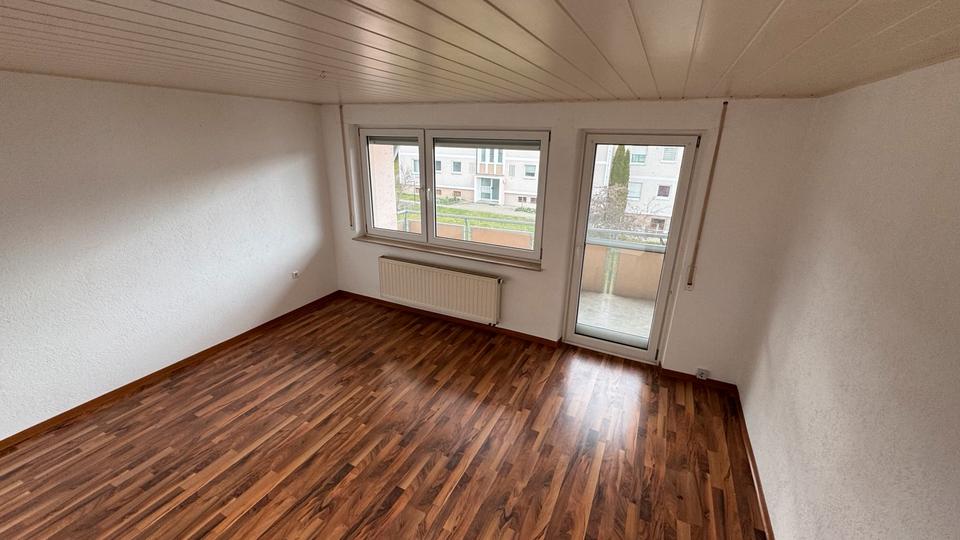 Thumbnail-3 Zimmer Wohnung mit Balkon und Küche