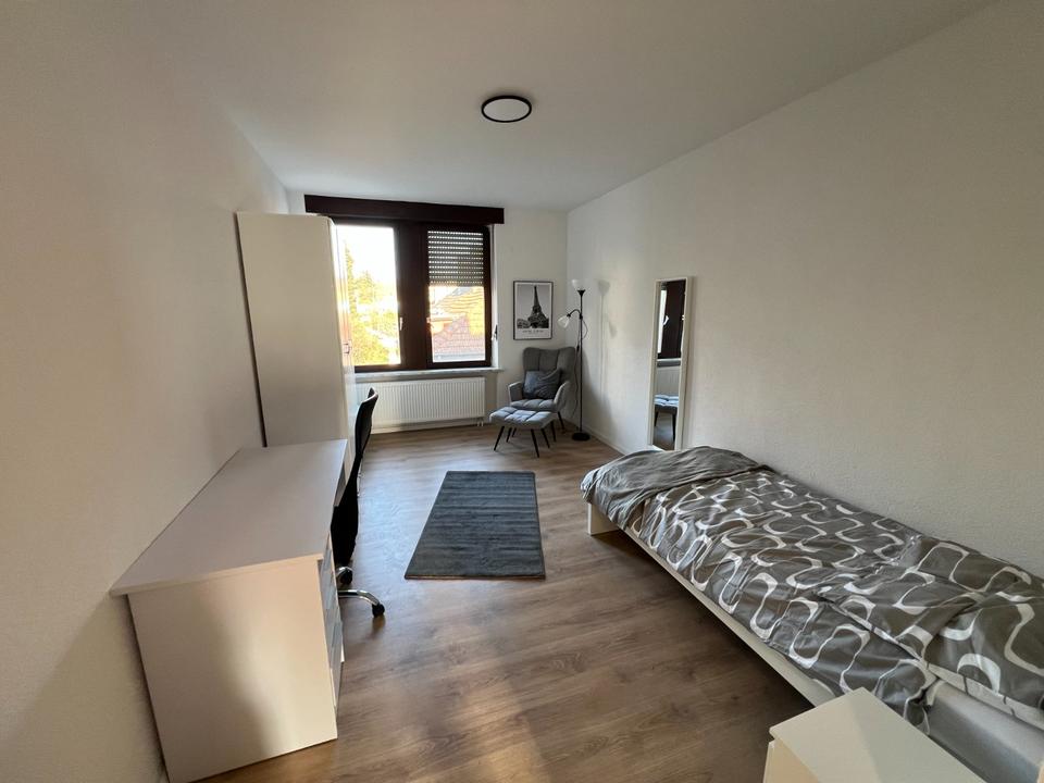 Thumbnail-Neu renovierte 4er WG Wohnung im Nauwieser Viertel verfügbar