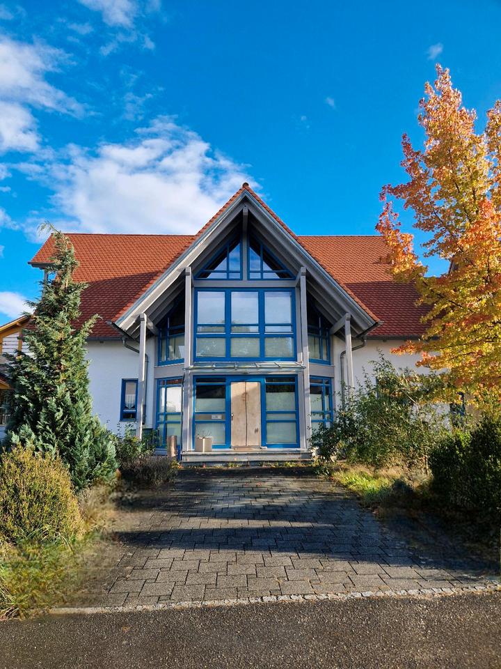 Thumbnail-Exklusives Architektenhaus mit ausgebautem Dachgeschoss