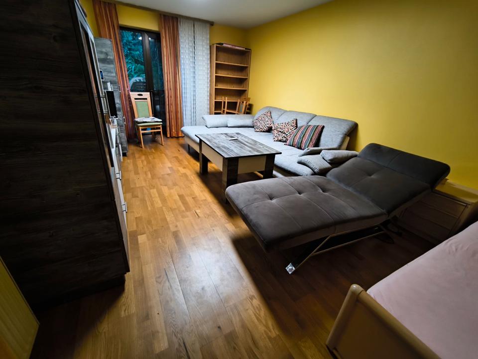 Thumbnail-2 WG Monteur Zimmer teilmöbliert in ruhigem Einfam-Haus