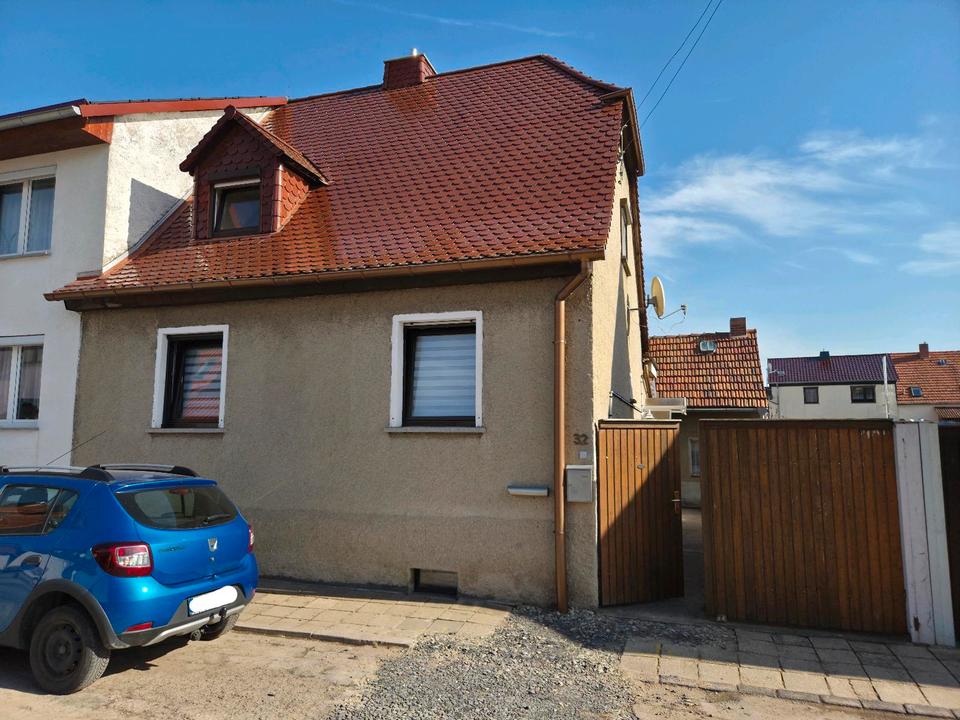 Thumbnail-Doppelhaushälfte in Heldrungen 80m² 320m²