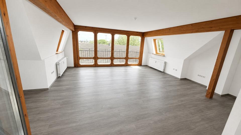 Thumbnail-Lichtdurchflutete Dachetage mit Balkon & Loggia in ruhiger Lage