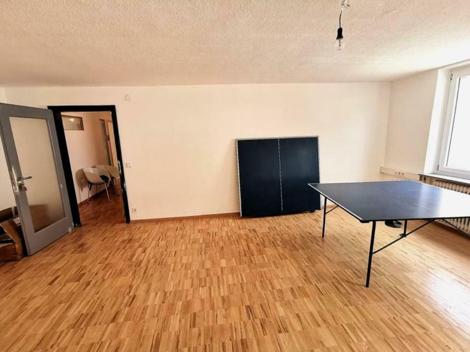 Thumbnail-Stadtmitte - Großer heller Büroraum ca. 30m² + 20m² Gemeinschaft.