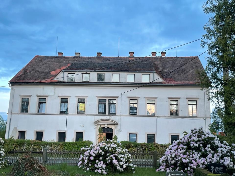 Thumbnail-MEHRFAMILIENHAUS ZU VERMIETEN ODER ZU VERKAUFEN