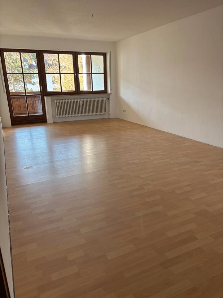 Thumbnail-3 Zimmer Wohnung mit großem Balkon