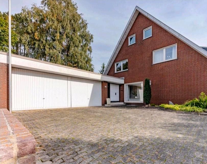 Thumbnail-Einfamilienhaus mit Einliegerwohnung