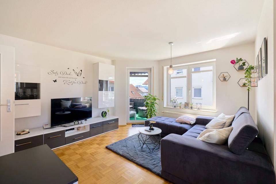 Thumbnail-Helle 2-Zimmer-Wohnung mit Balkon & Top-Lage in Gomaringen