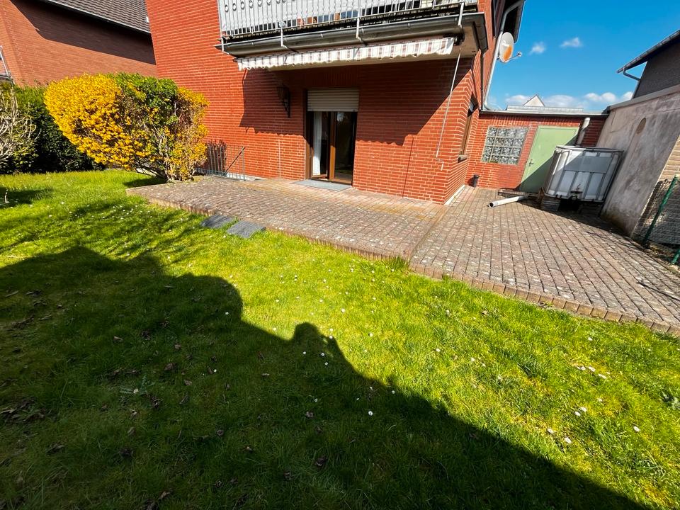 Thumbnail-EG Wohnung mit eigenem Garten und Küche