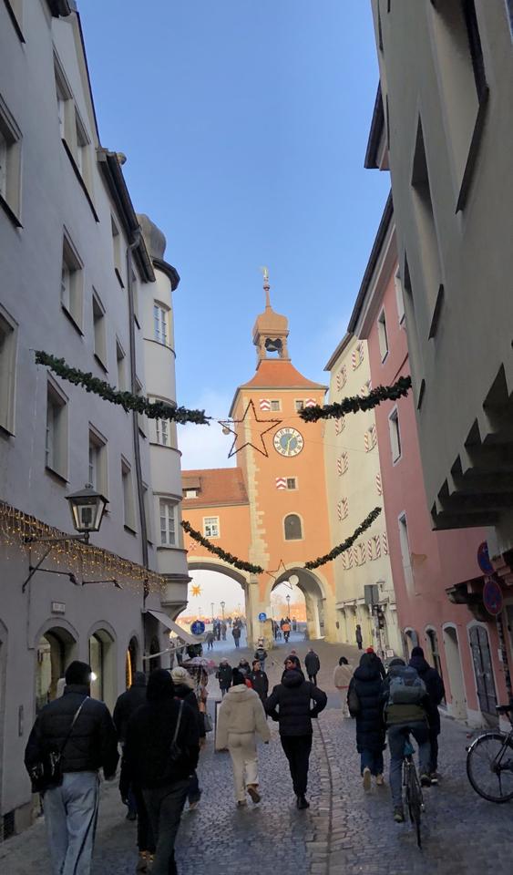 Thumbnail-Historisch sanierte Altbauwohnung im Herzen von Regensburg