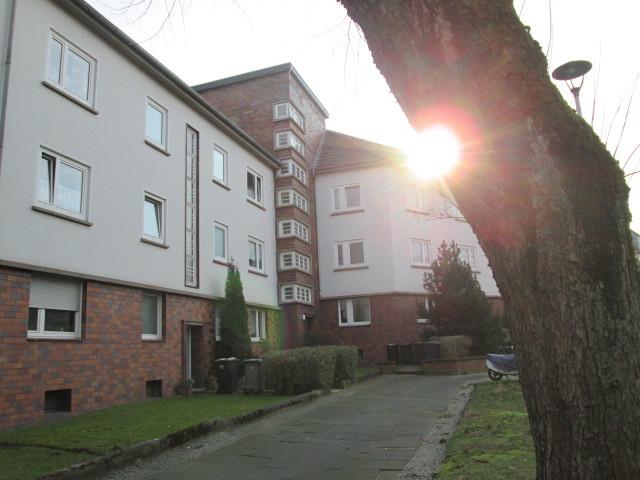 Thumbnail-Schöne Singlewohnung mit Balkon !