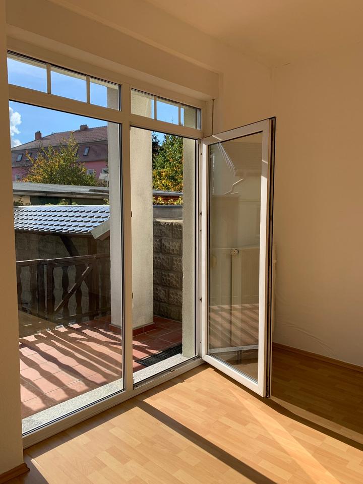 Thumbnail-3-Raum Wohnung mit Terrasse & Kaminofen – IN RENOVIERUNG