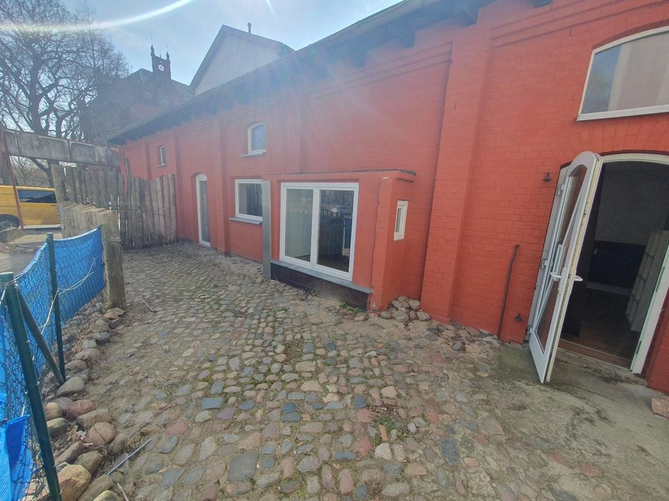 Thumbnail-Innenstadtwohnung (84 m²) in Stralsund zur Miete auch WG möglich