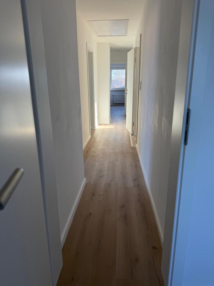 Thumbnail-4 Zimmer Wohnung - Erstbezug nach Sanierung