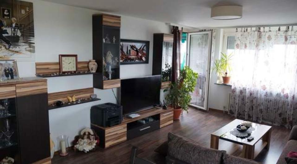 Thumbnail-3,5 Zimmer Wohnung mit 98qm Küche Aufzug 2 Balkone zu vermieten