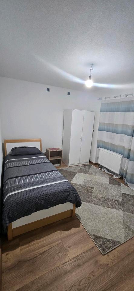 Thumbnail-Wg ZimmerMonteur Zimmer zu vermieten.