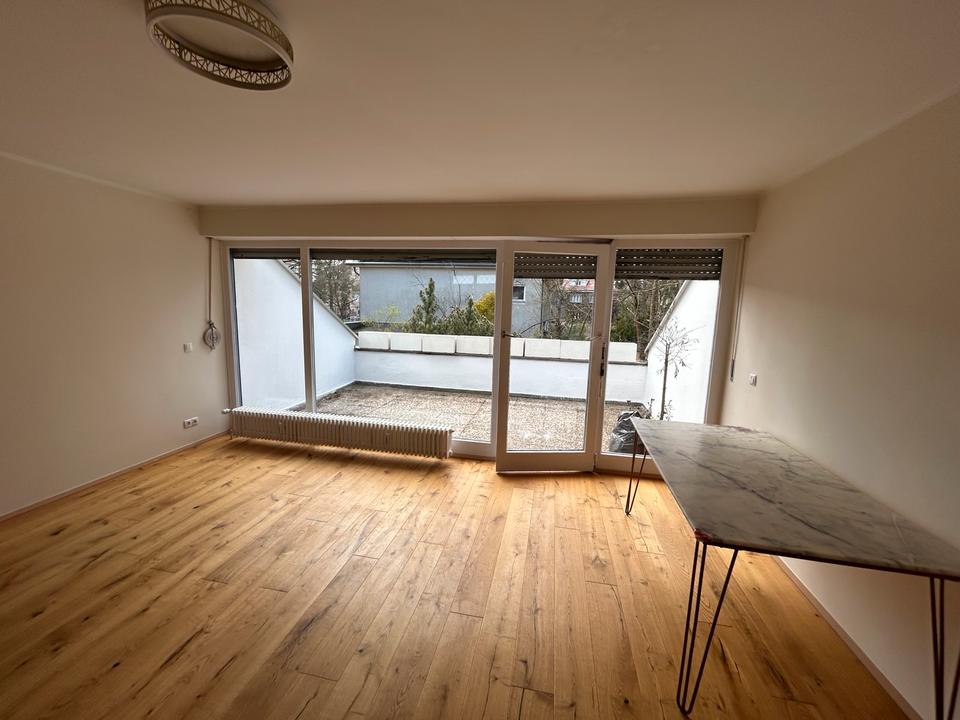 Thumbnail-Neu renovierte Mietwohnung im begehrten Berlin Dahlem