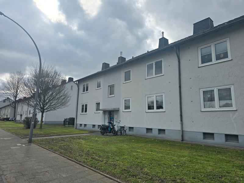 Thumbnail-2-Zimmer Wohnung im 1. OG mit Balkon