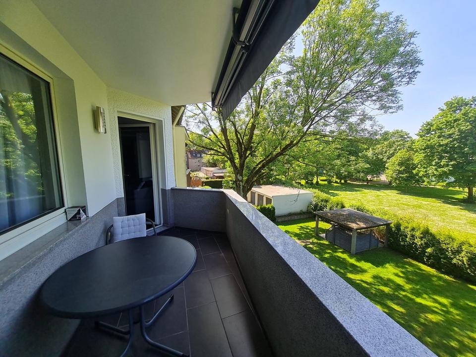 Thumbnail-Wohnung zu verkaufen 140qm 5 Zimmer mit garten und Garage