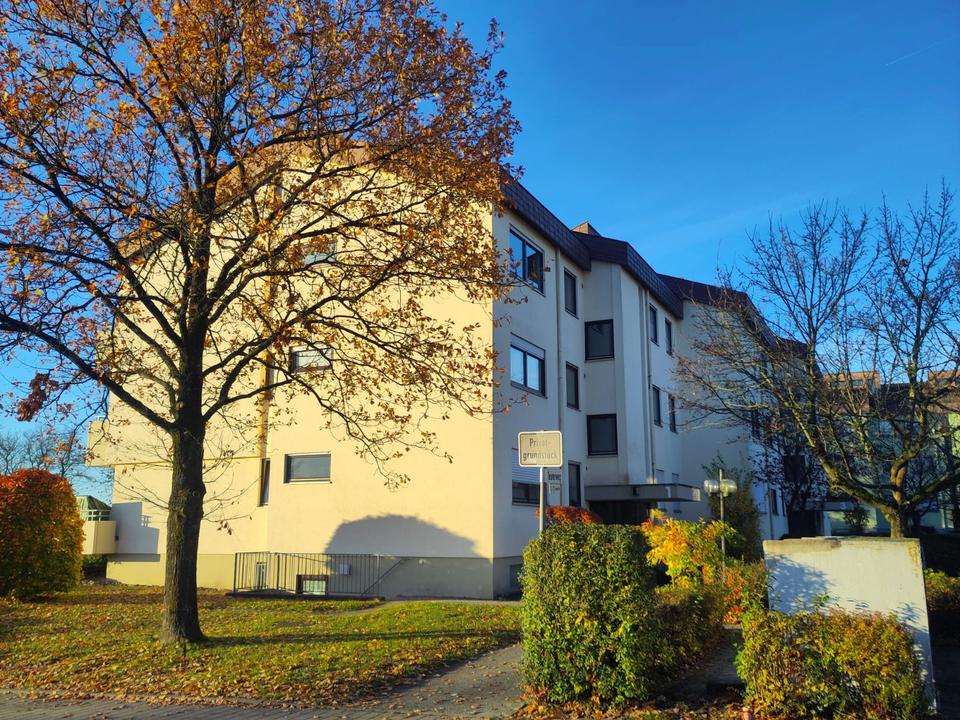 Thumbnail-*Provisionsfrei* Großzügige 4-Zimmer Wohnung mit Tiefgaragenplatz