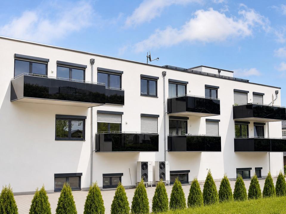 Thumbnail-2ZKB Wohnung mit Balkon+Aufzug im Ortskern von 57299 Burbach