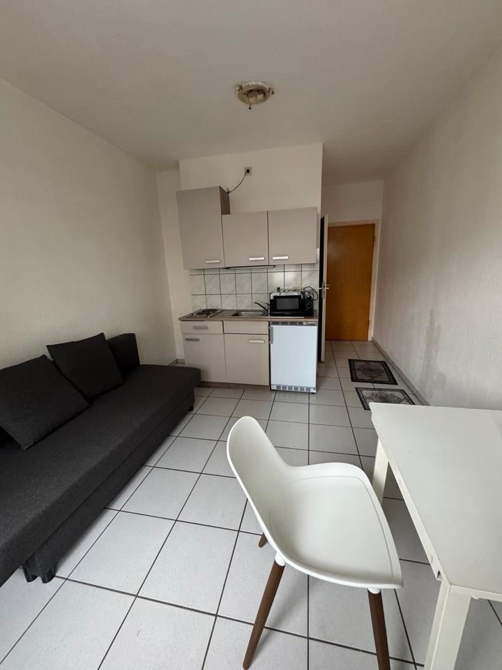 Thumbnail-Möblierte Einzimmerwohnung in Köln Mühlheim