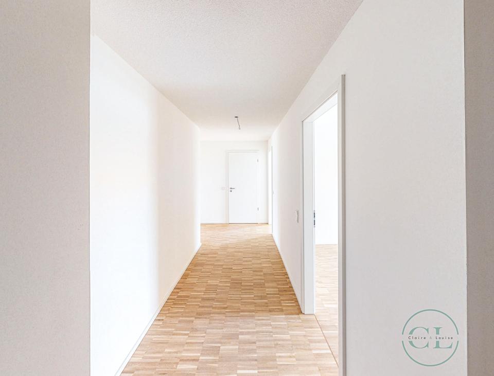 Thumbnail-Helle großzügige 3-Zimmer-Erdgeschosswohnung mit Terrasse und EBK